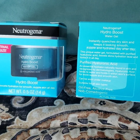 Neutrogena Hydro Boost - Picture 2 of 2
